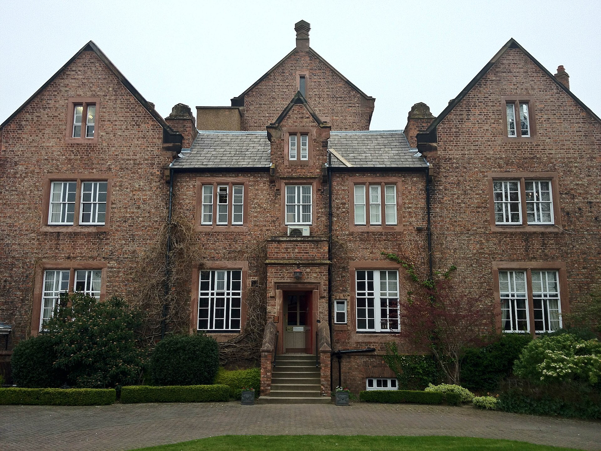 University of Chester campus
